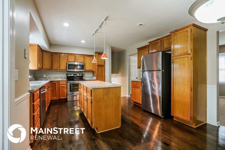 Building Photo - 209 S Montclaire Dr