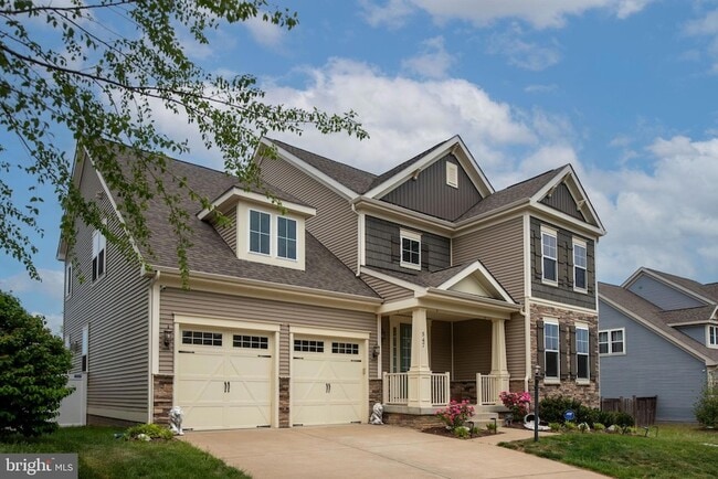 Building Photo - 547 Apricot St