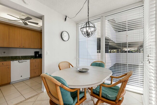 Building Photo - 58 N Collier Blvd