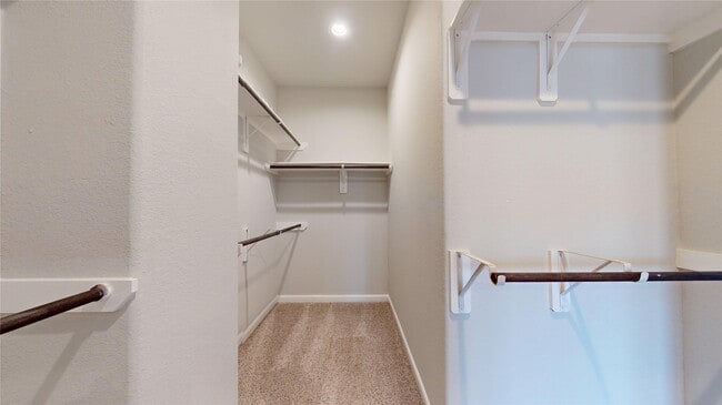 Building Photo - 1406 Veranda Mist