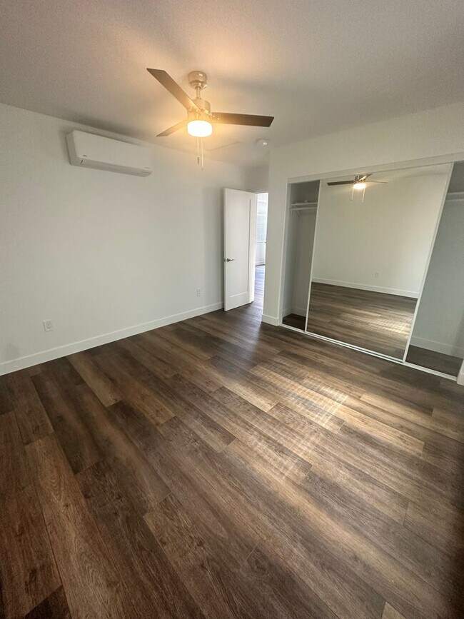 Building Photo - 2015-2019 Burroughs Street
