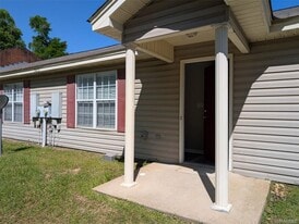 Building Photo - 3437 Sullivan Ln