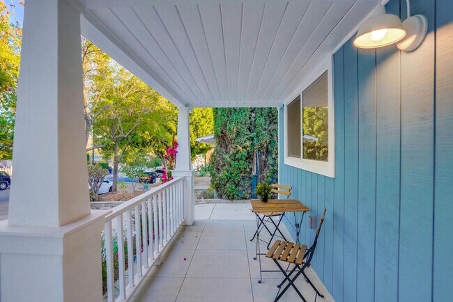 Building Photo - 5135 N Eagle Rock Blvd