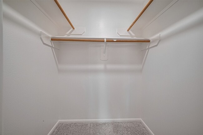 Building Photo - 3223 Candlepine Dr