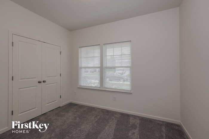 Building Photo - 3006 Creeks Landing Dr