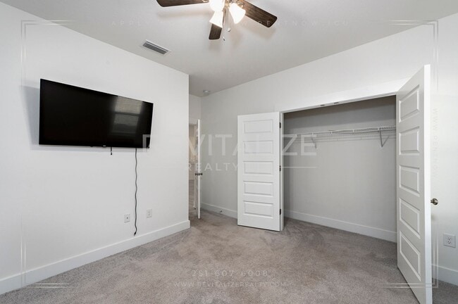 Building Photo - Charming Gold Fortified Home in Live Oak Estates – Near Downtown Fairhope!