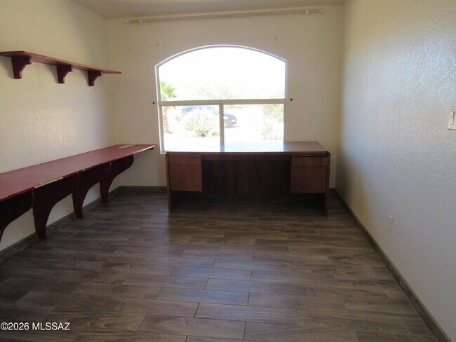 Building Photo - 221 Cam Mirador