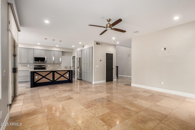 Building Photo - 10591 E Firewheel Dr