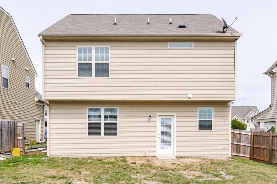 Building Photo - 206 Callahan Trail