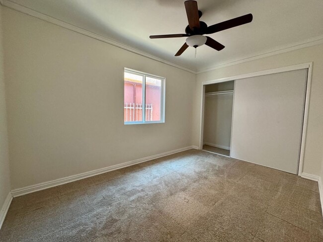 Building Photo - Charming Morningside Park Home Ready to Mo...
