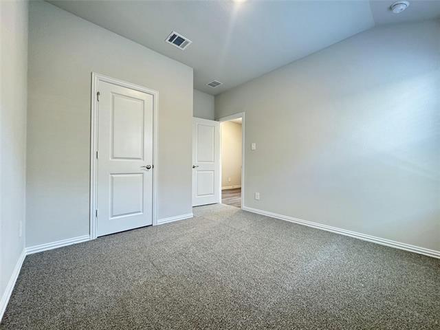 Building Photo - 3720 Canyon Dr