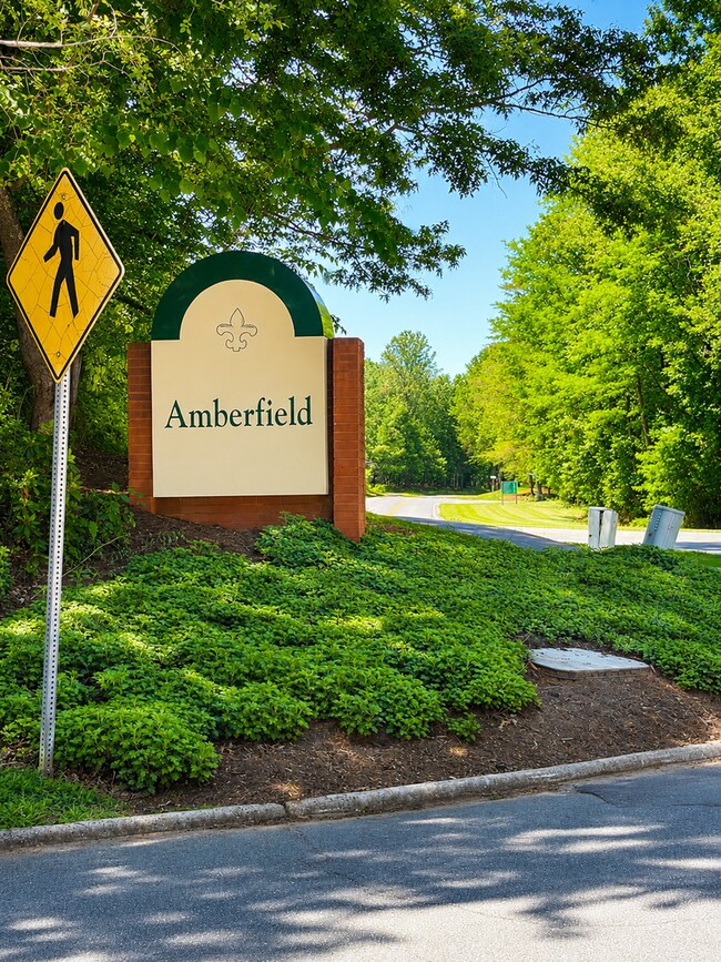 Building Photo - Rare Forest Lakes Rental Opportunity!