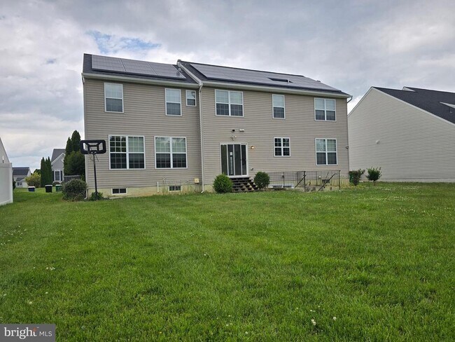 Building Photo - 173 Heartleaf Ln