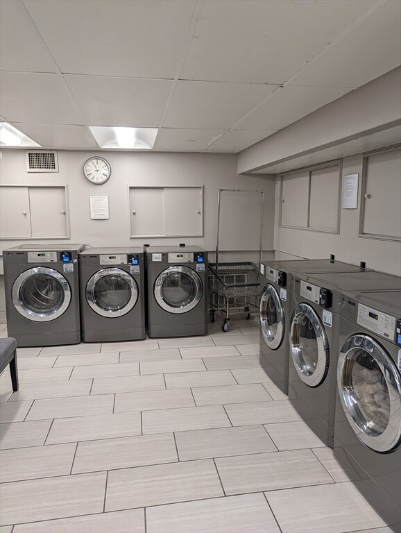 Building Photo - 130 Bowdoin St