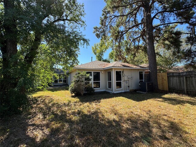 Building Photo - 26518 Cypresswood Dr