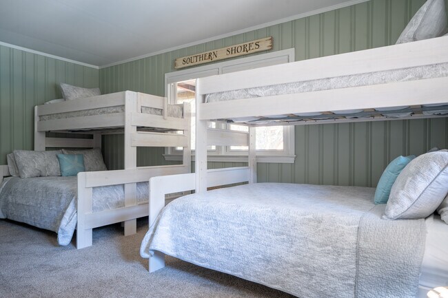 Building Photo - 23 11th Ave