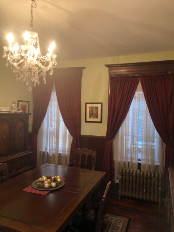 Building Photo - 228 Allen St