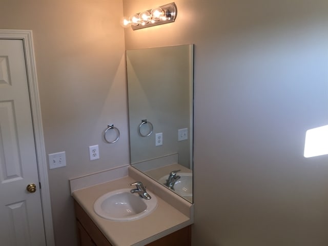 Building Photo - 134 Nandina Way