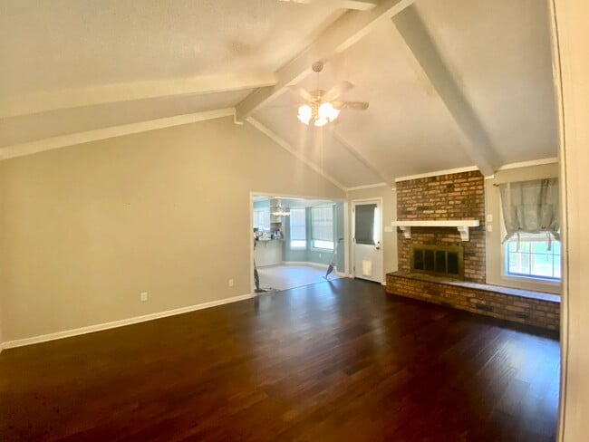 Building Photo - Haughton LA Dogwood Park Subdvn Home for Lease | $1,600/mo | 3 br 2 ba