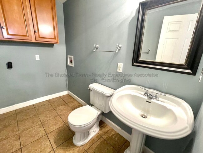 Building Photo - 1232 Amber Meadows Cir