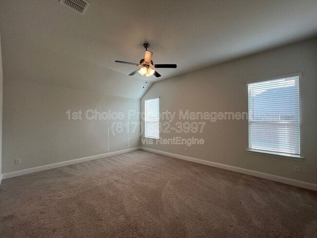 Building Photo - 14869 Nightmist Rd