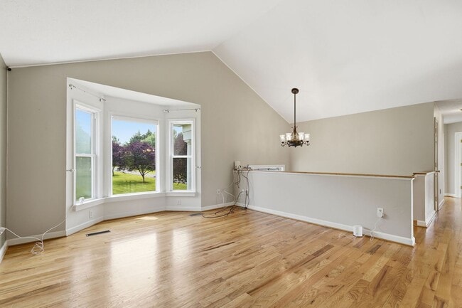Building Photo - Experience a private retreat just beyond the city limits of Winchester where scenic beauty and re...