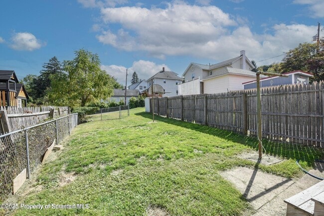 Building Photo - 1225 S Irving Ave