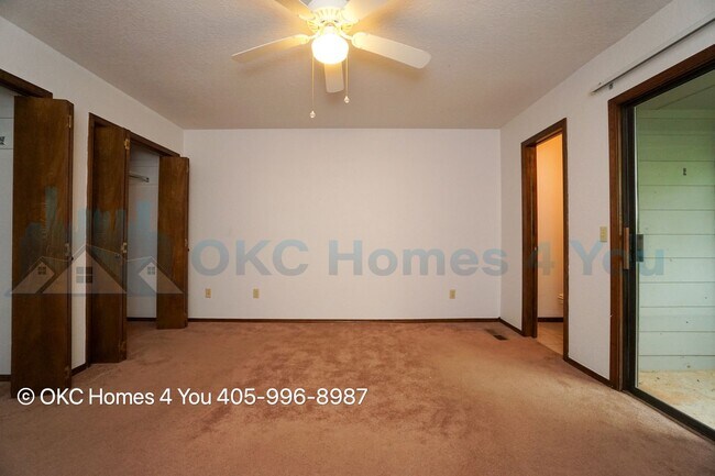 Building Photo - 5915 Fox Run Way