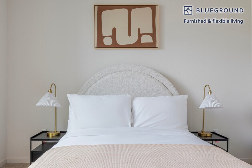 Building Photo - 650 E Capitol Ave