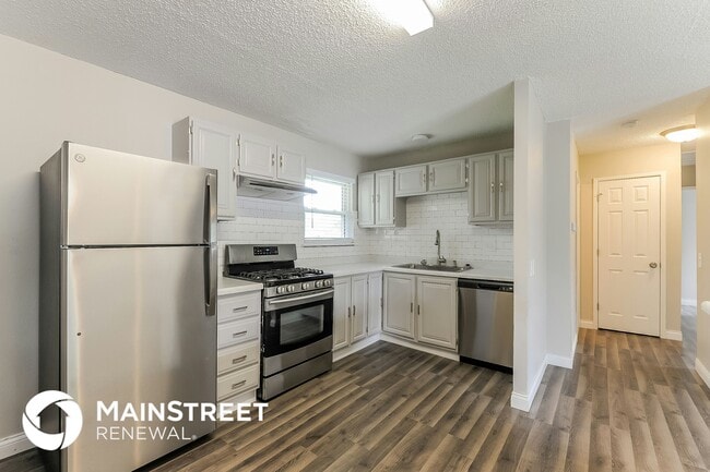 Building Photo - 2603 Blue Heron Dr