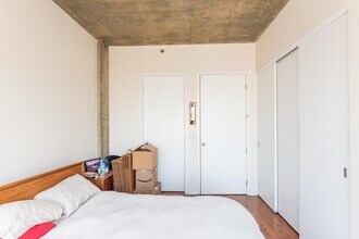 Building Photo - 1 bedroom in Chicago IL 60611