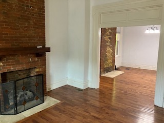 Decorative fireplace in LR - 1924 Sarah St