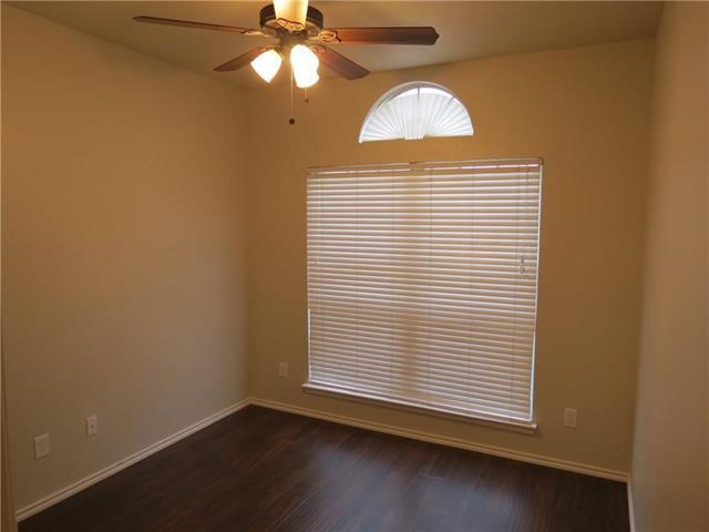 Building Photo - 8004 Ranchvale Ln