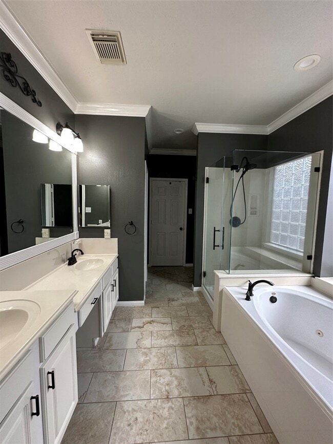 Building Photo - 20235 Concord Hill Dr