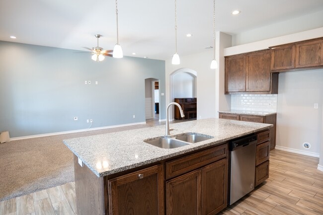 Building Photo - 7509 Miriam Vale Ct