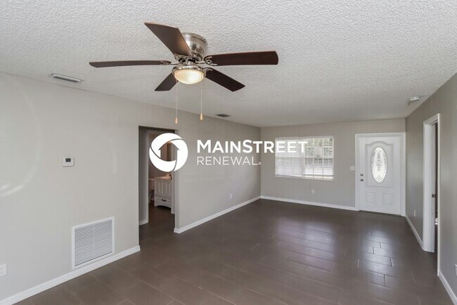 Building Photo - 3 Bedroom Pet-Friendly Home in PALM BAY, FL with Main Street Renewal