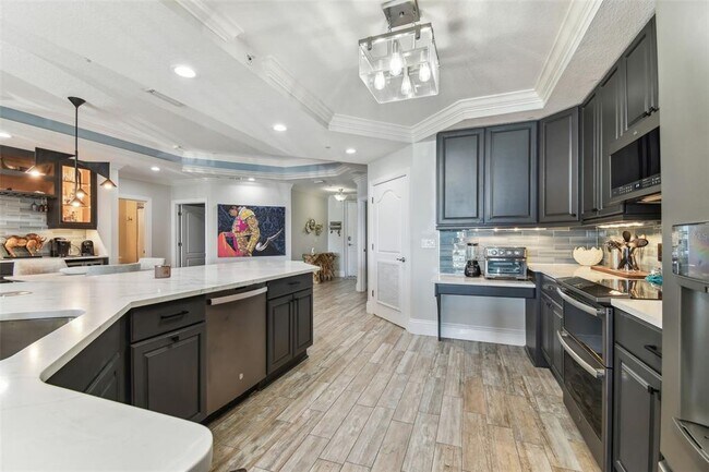 Building Photo - 200 Skiff Point