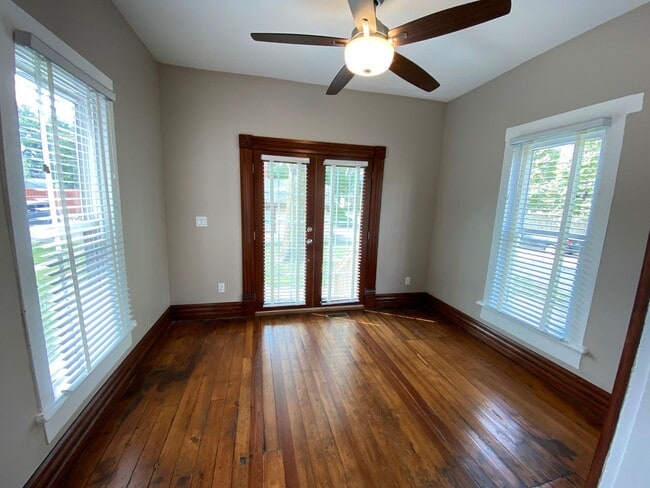 Building Photo - W King Ave 103-103.5 MLR