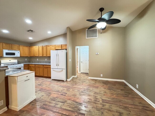 Building Photo - Nice home in Mohave Vista Estates