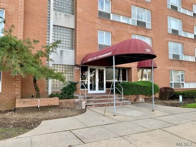 Building Photo - 205 Mineola Blvd