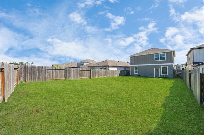 Building Photo - 23415 Pagoda Oak Dr