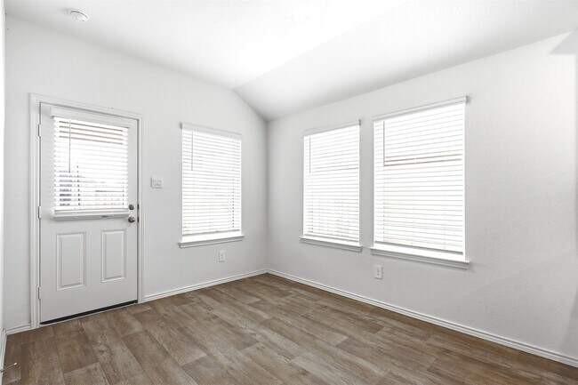 Building Photo - 4214 Berwick Park Ln