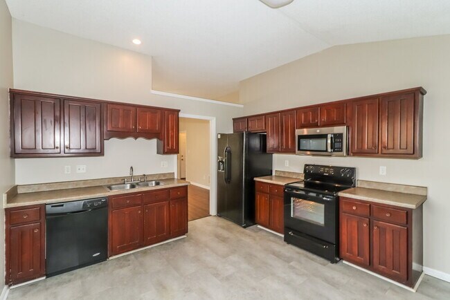 Building Photo - 10229 Cottage Farms Dr