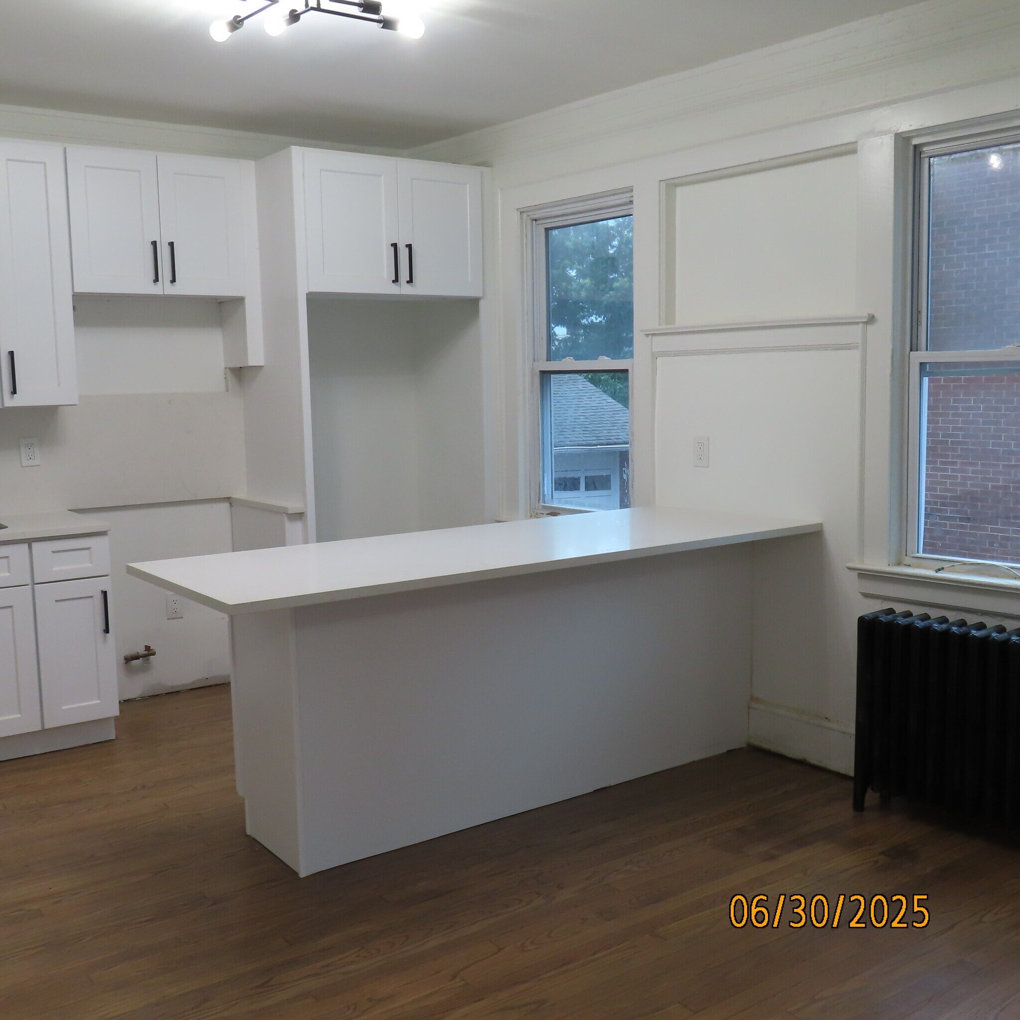Building Photo - 348 Boyden Ave