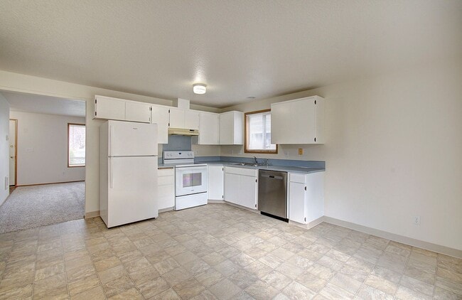 Building Photo - 3bd 2ba Single Level Home in Mountain View Neighborhood