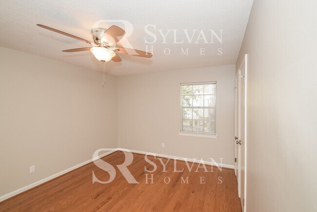 Building Photo - Everything you have been dreaming of is here. Lease today!