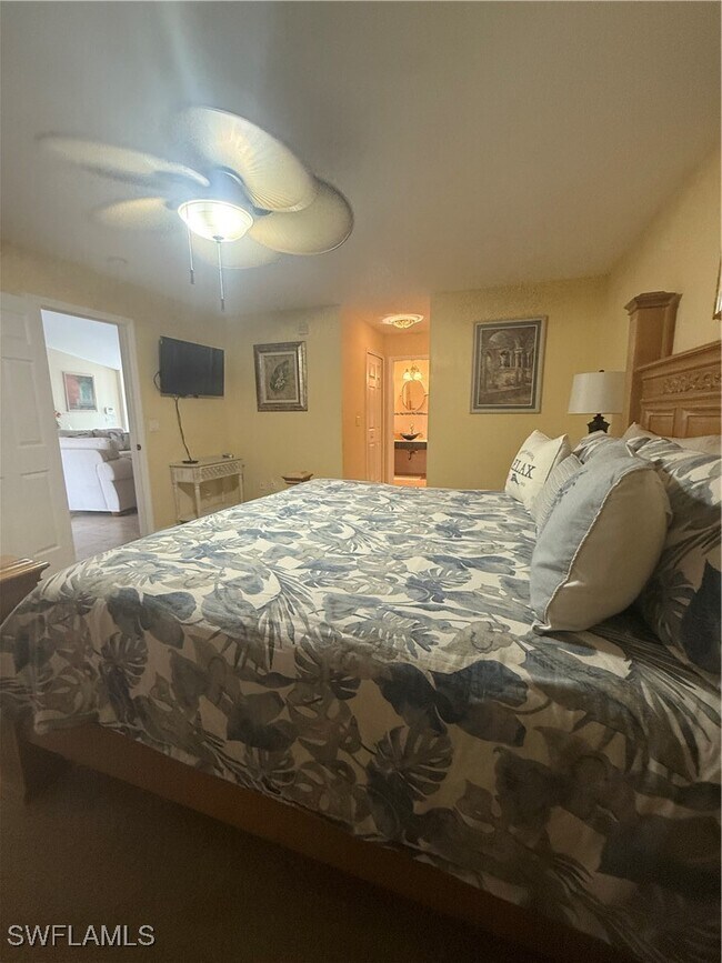 Building Photo - 1113 SE 20th Ct