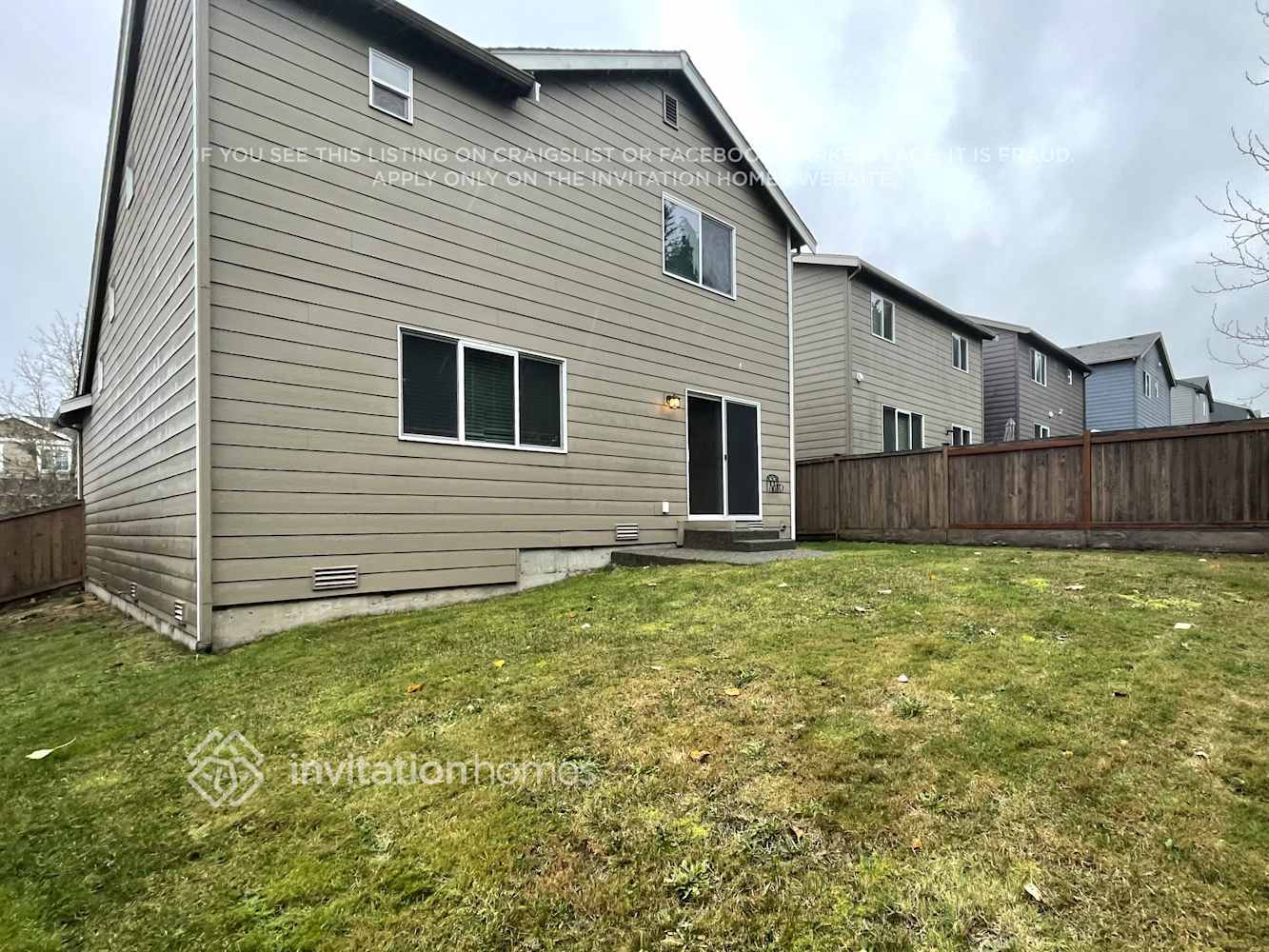 Building Photo - 2011 199th St E