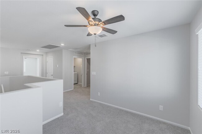 Building Photo - 5945 Lindenberry Walk St