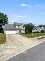 Building Photo - 10 Keeton Ct